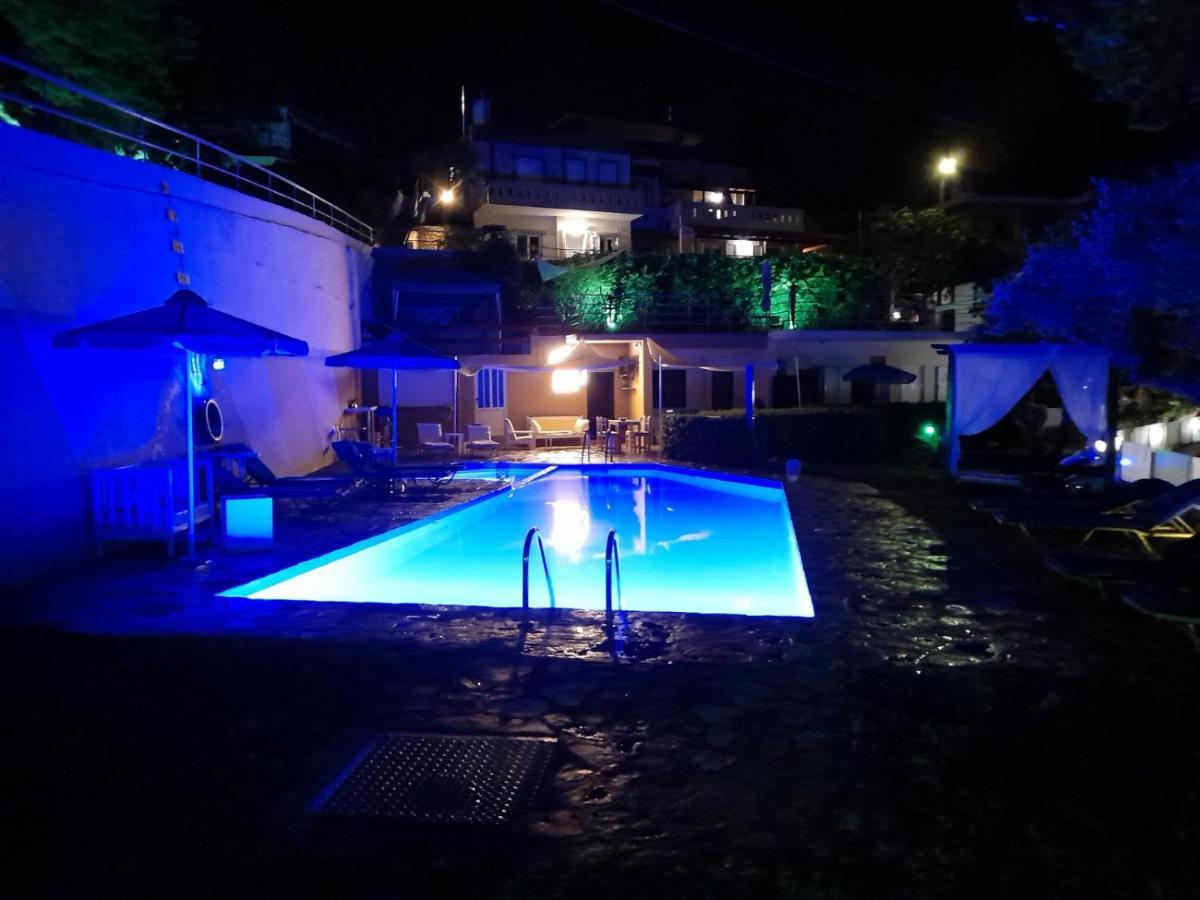 Asimina Istron Exterior foto