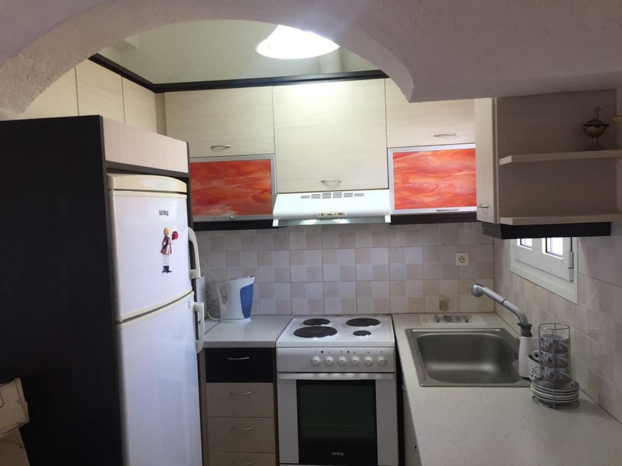 Asimina Istron Exterior foto